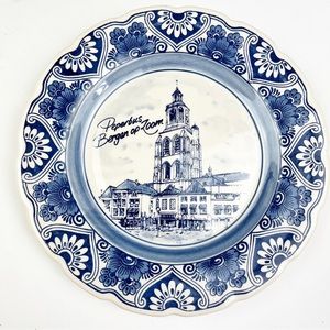DELFT Blue by Elesva Holland Handpainted Made in Holland Wall Plate
